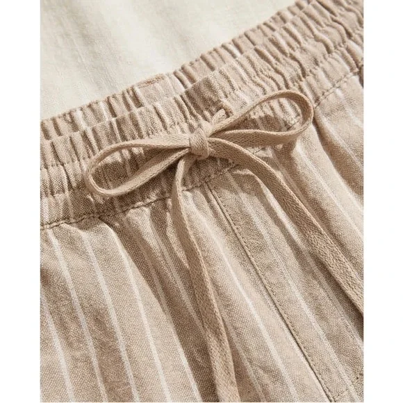 Old Navy L Womens Tan White Striped Linen Blend Pull On Shorts Mid Rise NWT - Picture 3 of 11